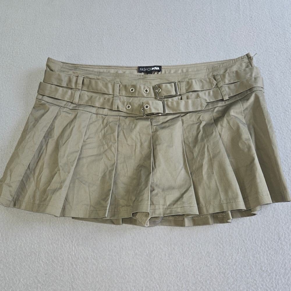 Fashion Nova Pleated Skort Womens Large Olive Green‎ Double Belted Mini Utility - Picture 2 of 8